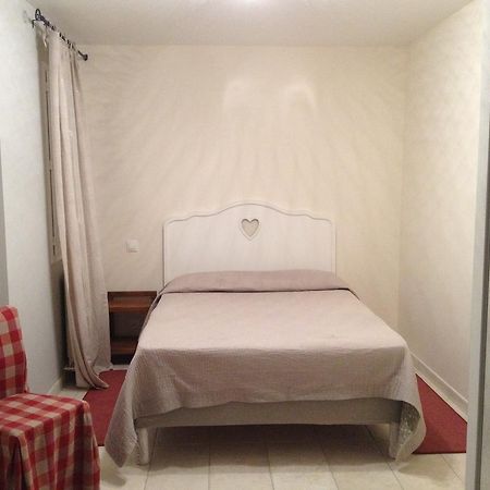 Logis Du Comte Bed & Breakfast Suze-la-Rousse Luaran gambar