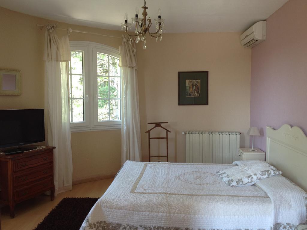 Logis Du Comte Bed & Breakfast Suze-la-Rousse Luaran gambar