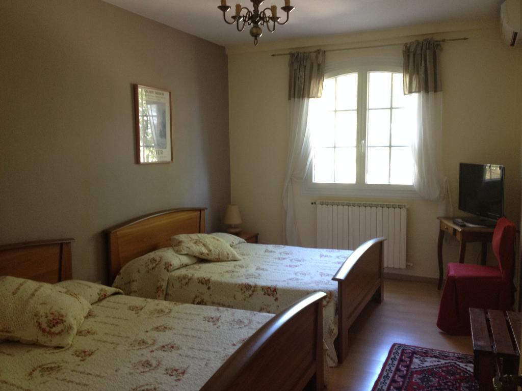 Logis Du Comte Bed & Breakfast Suze-la-Rousse Luaran gambar