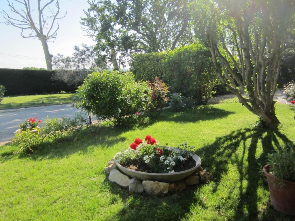 Logis Du Comte Bed & Breakfast Suze-la-Rousse Luaran gambar